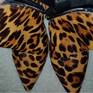 NWT Vince Camuto leather sole, leopard, boot, texture hair.